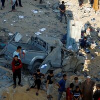 ‎2750 قتيلاً في غزة و«حماس» تحذر من كارثة بيئية