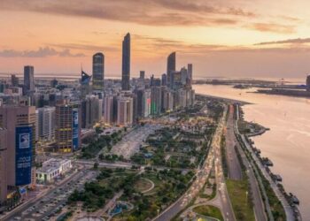 استكشاف أبوظبي