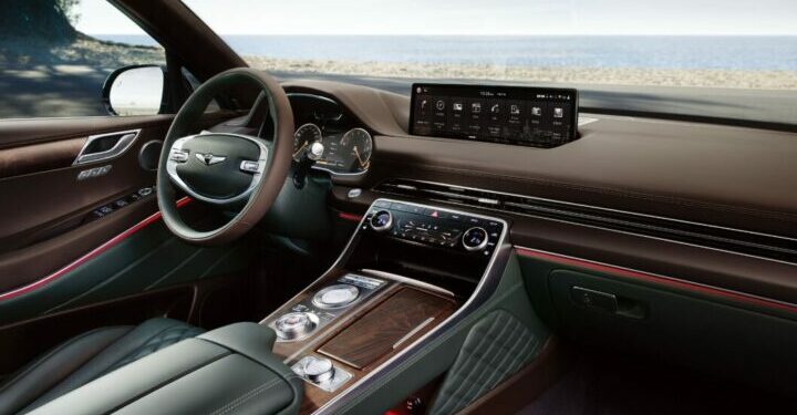 سيارات فاخرة 2024