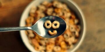 هل تشعر بالسعادة عند رؤية الطعام؟ إليك السبب العلمي